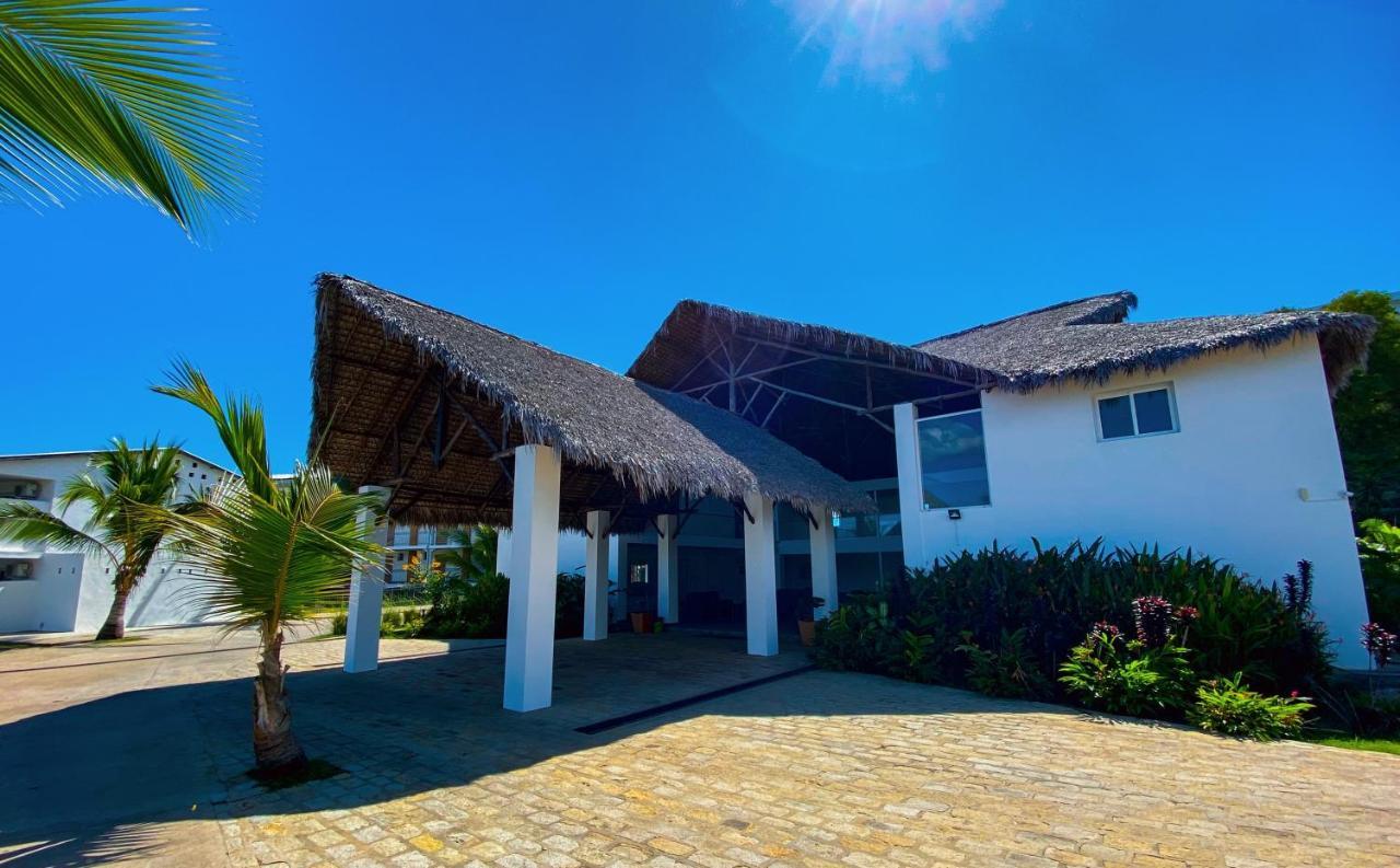 Orangea Beach Resort Andilana Esterno foto
